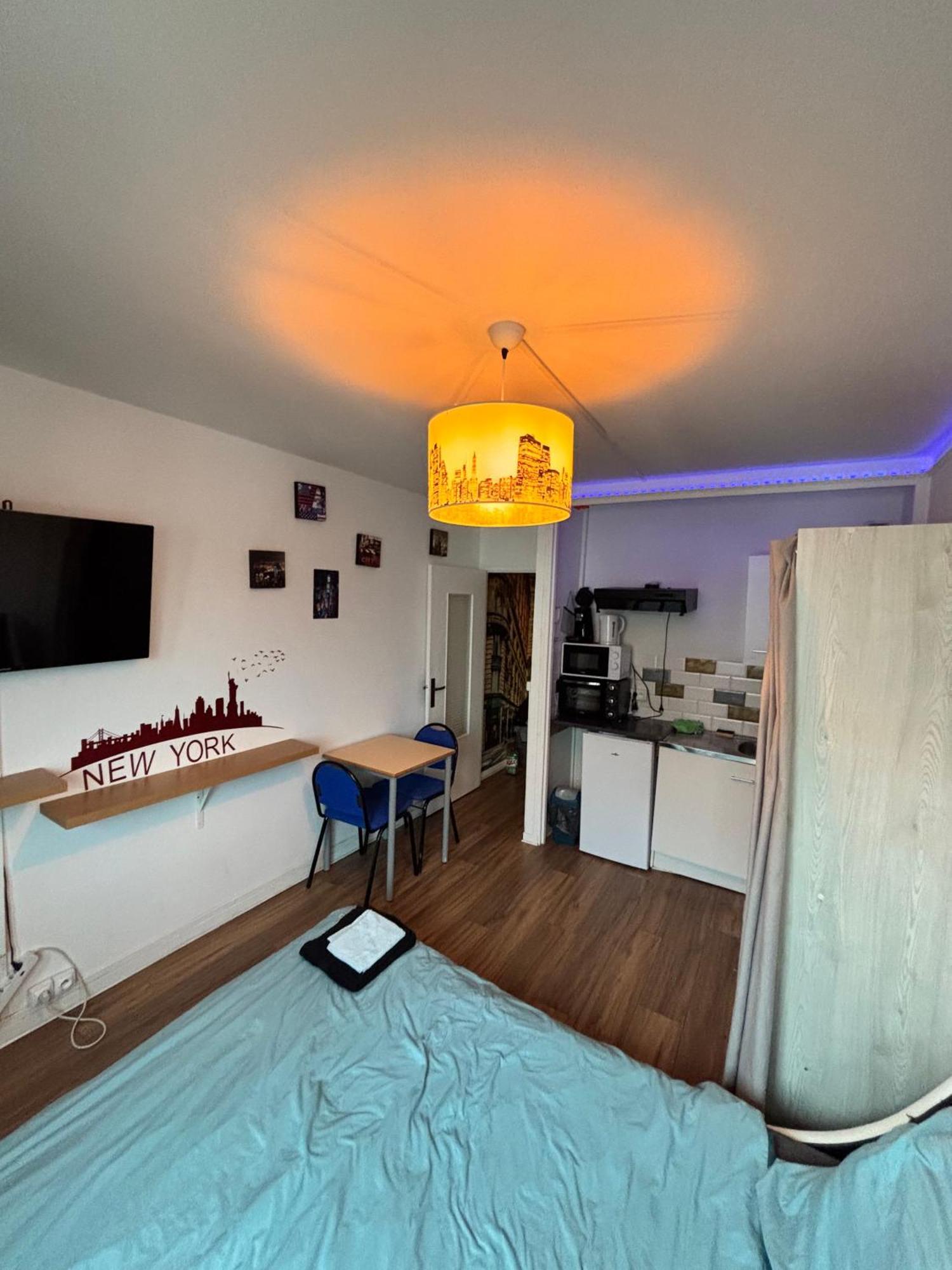 Le Gite "Manhattan Studio" Besancon Proche Centre Commerce Ngoại thất bức ảnh